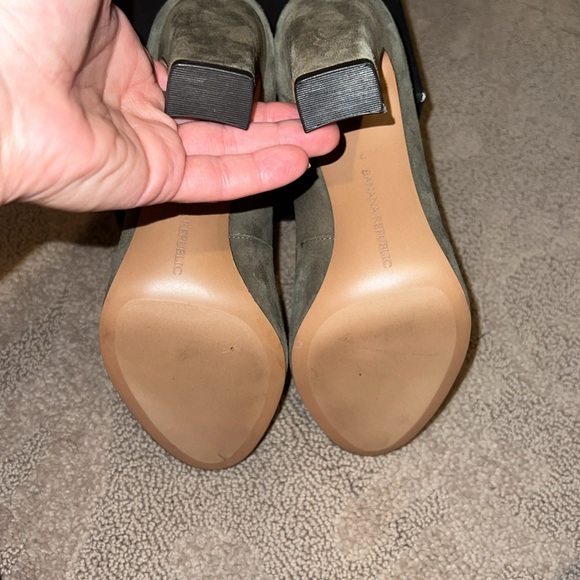 Heels - Picture 5 of 5